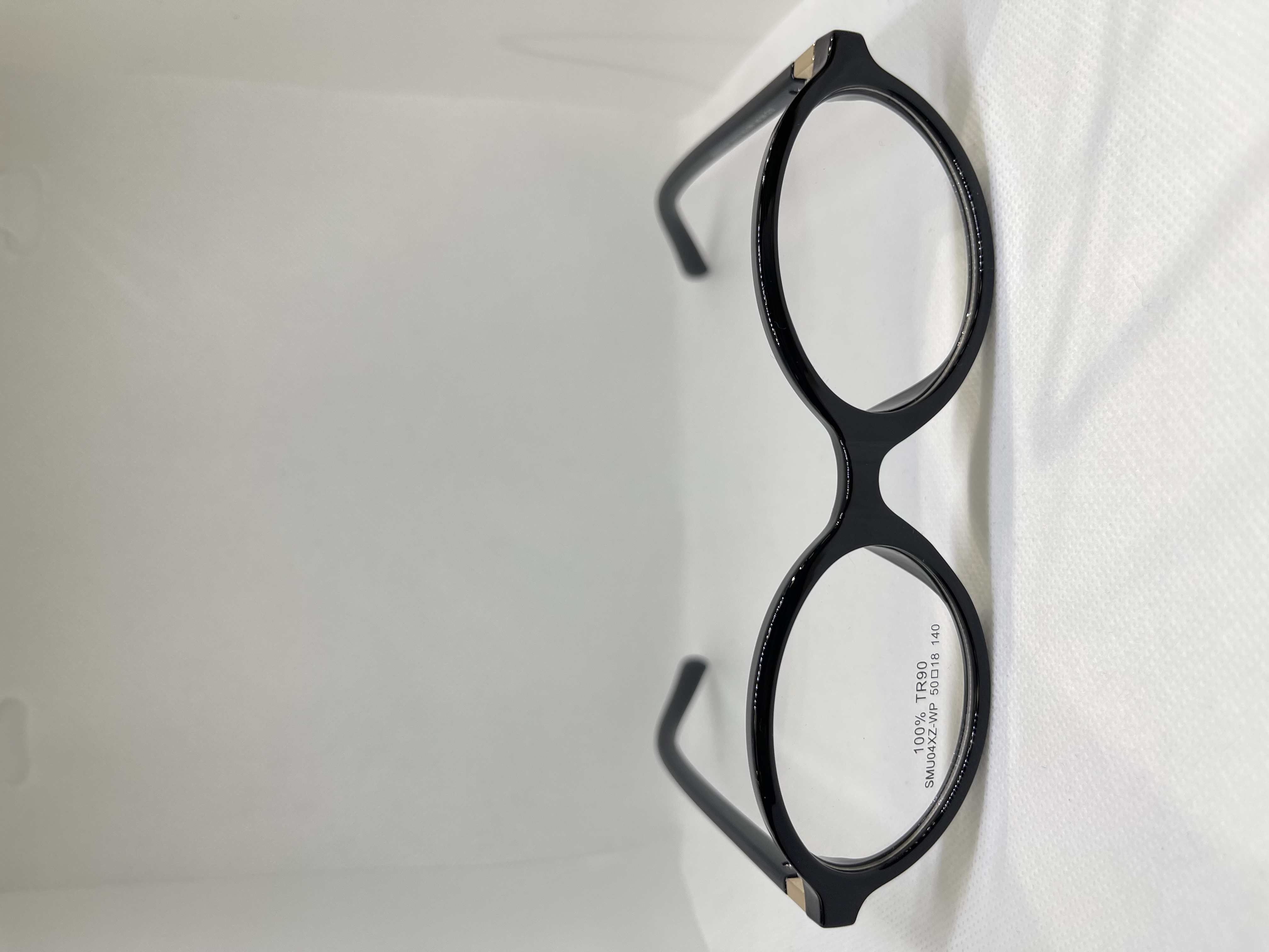 عینک miu miu