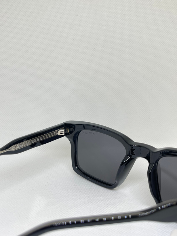عینک افتابی Moscot